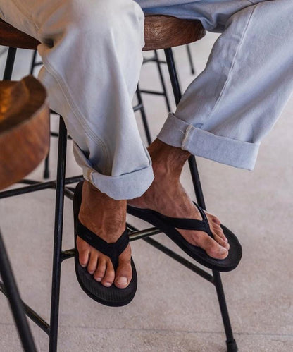EASY LIVING Flip Flops 人字拖