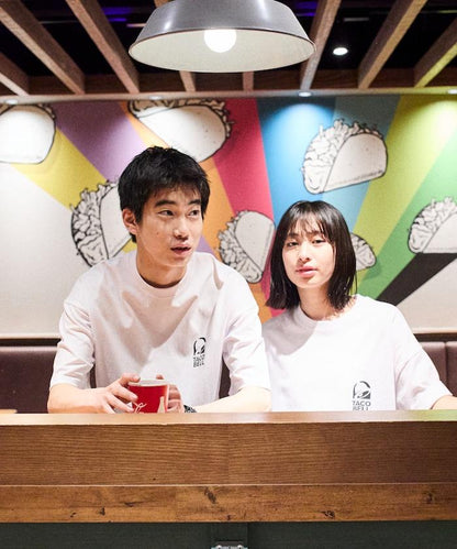 TACOBELL×FREAK'S STORE 聯名 寬鬆廓形 背部印花 圓領T恤