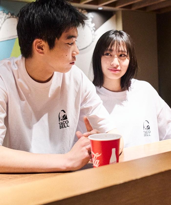 TACOBELL×FREAK'S STORE 聯名 寬鬆廓形 背部印花 圓領T恤