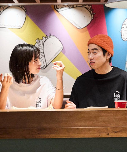 TACOBELL×FREAK'S STORE 聯名 寬鬆廓形 背部印花 圓領T恤