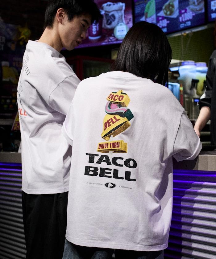 TACOBELL×FREAK'S STORE 聯名 寬鬆廓形 背部印花 圓領T恤