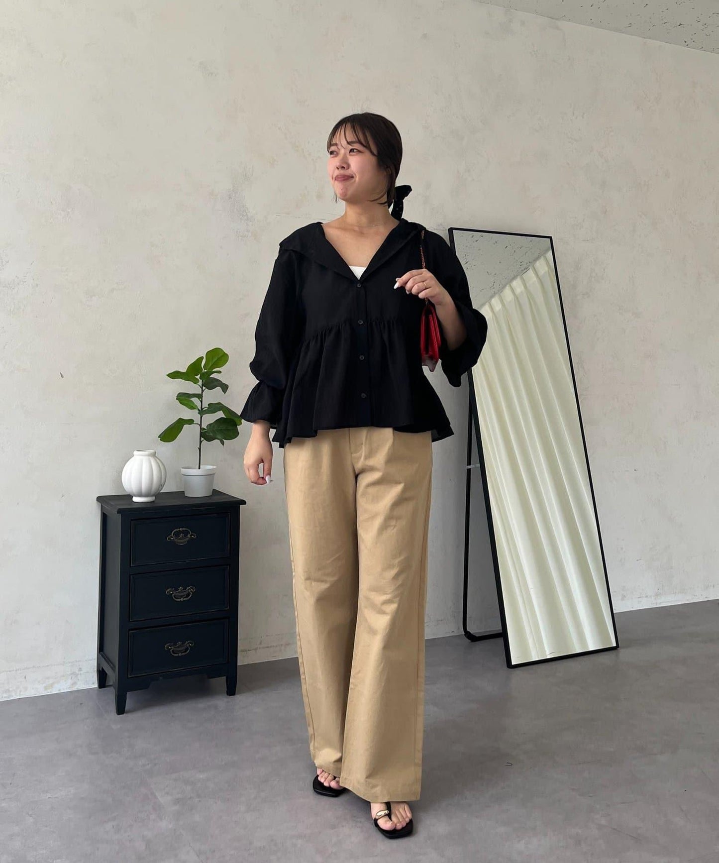 SAPON 透視金屬吊飾連帽襯衫