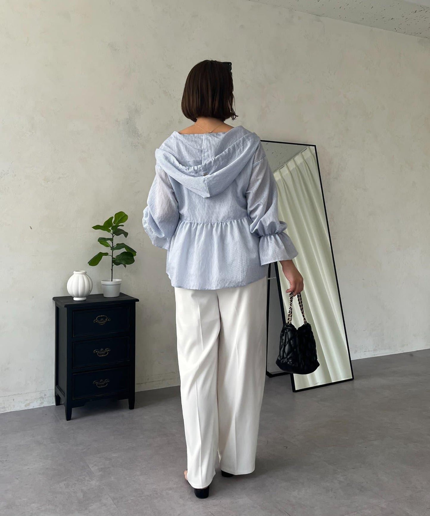 SAPON 透視金屬吊飾連帽襯衫