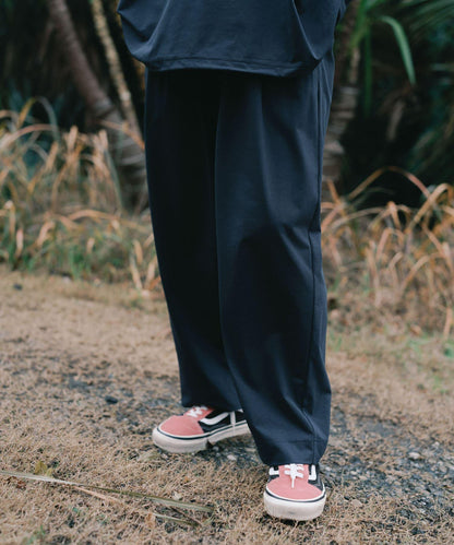 Wide Dad BREEZY TECH EASY PANTS 褲子