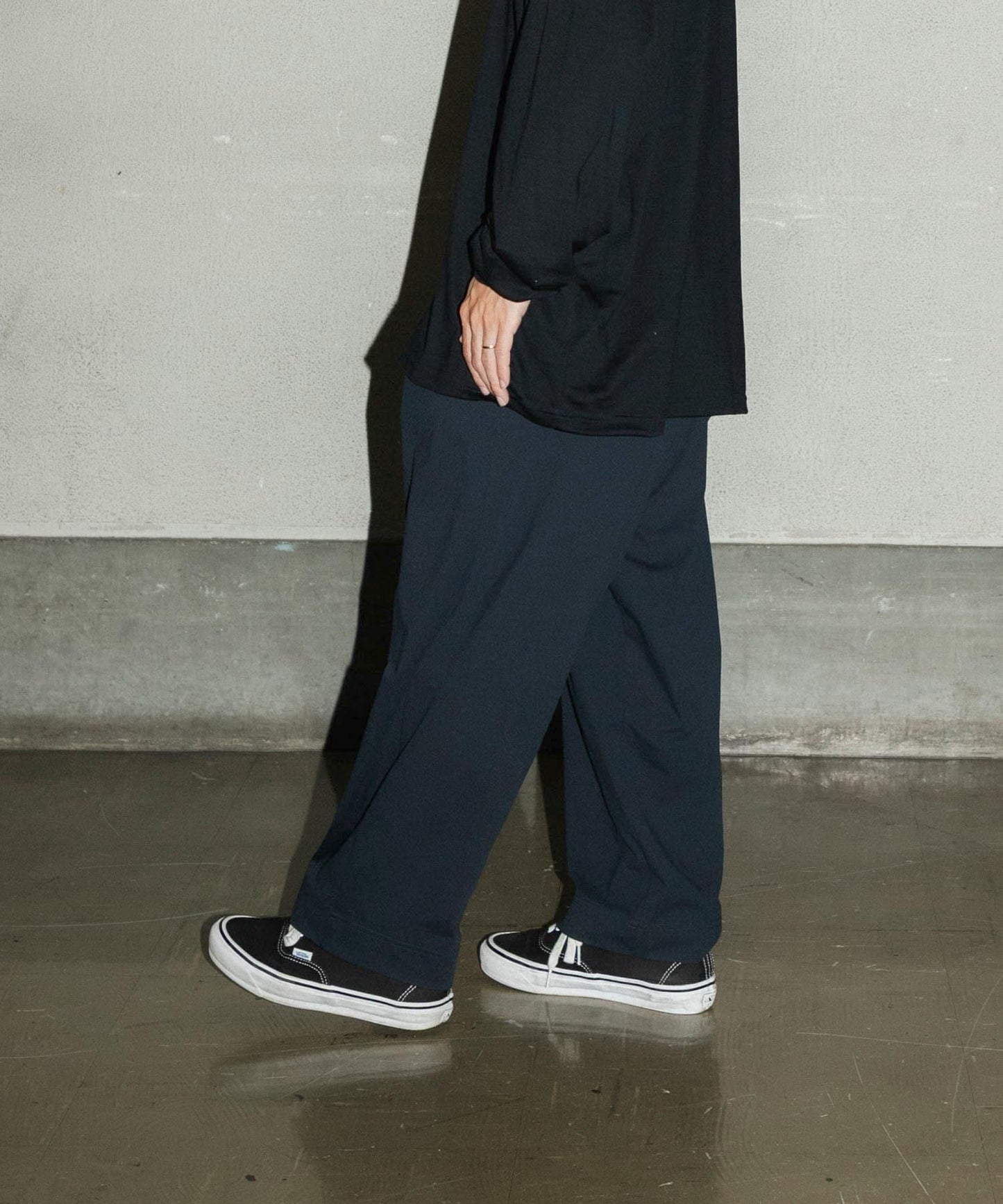 Wide Dad BREEZY TECH EASY PANTS 褲子