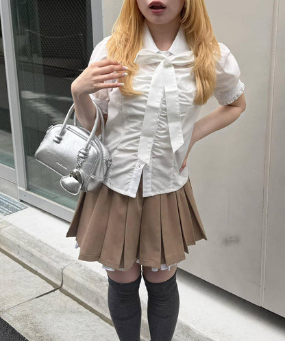 胸部褶皺蝴蝶結設計 女襯衫