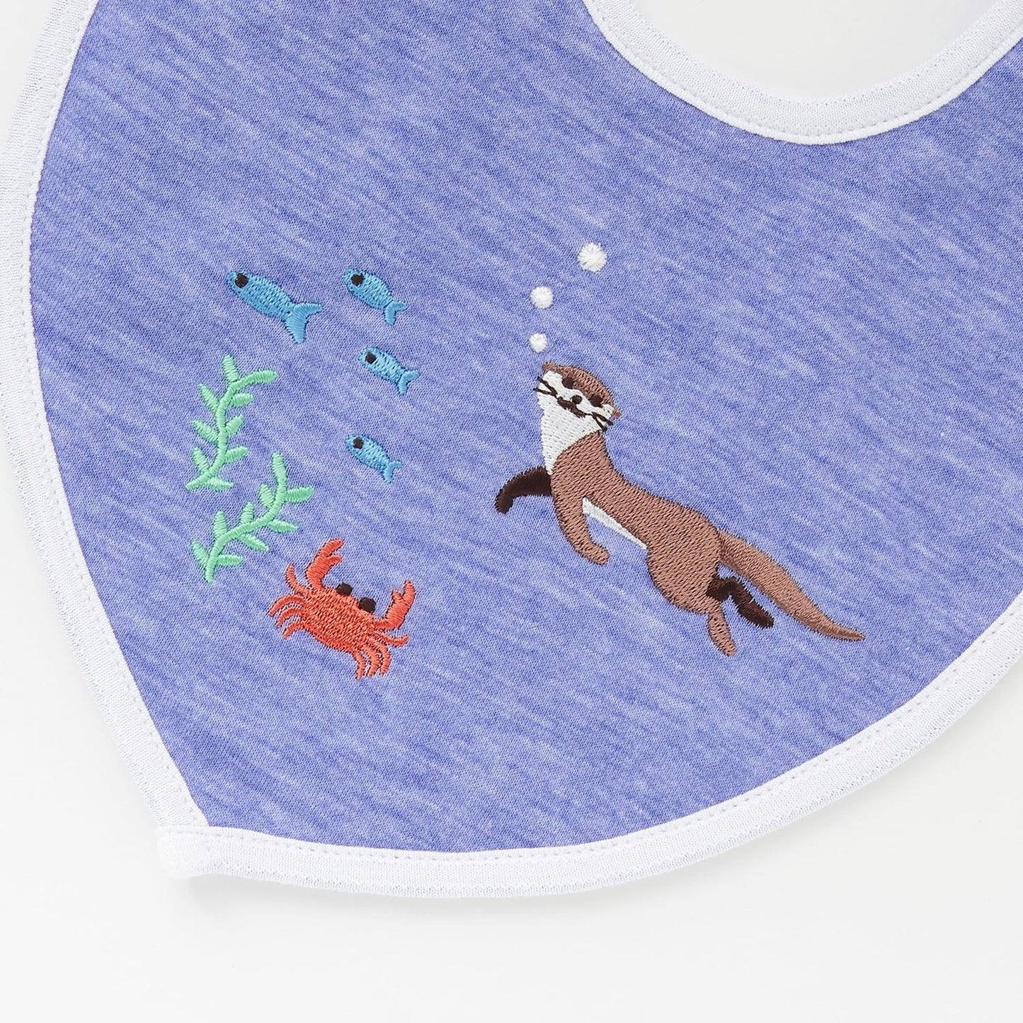 水獺刺繡嬰兒圍兜