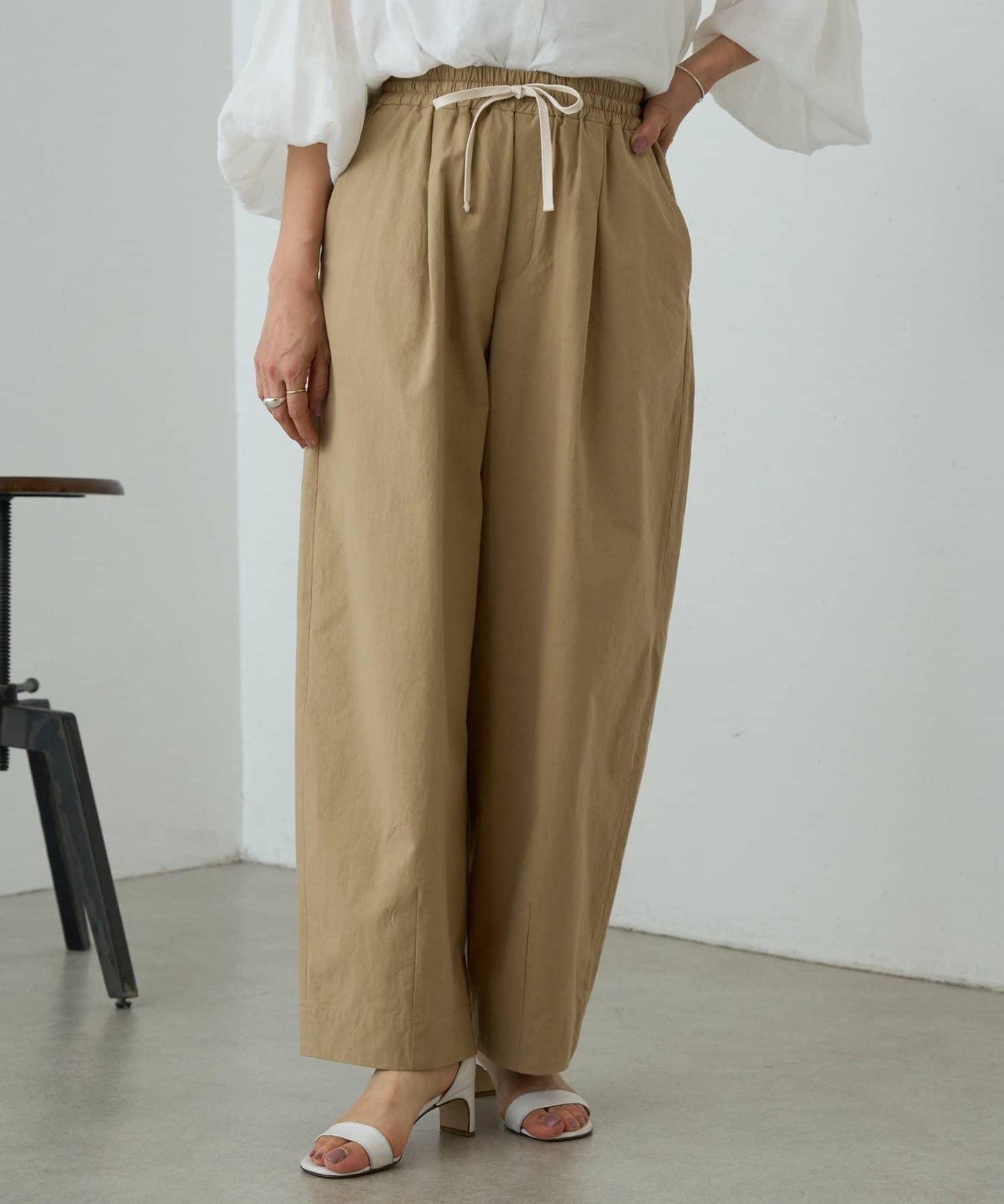 彎刀版型 chino 鬆緊休閒褲