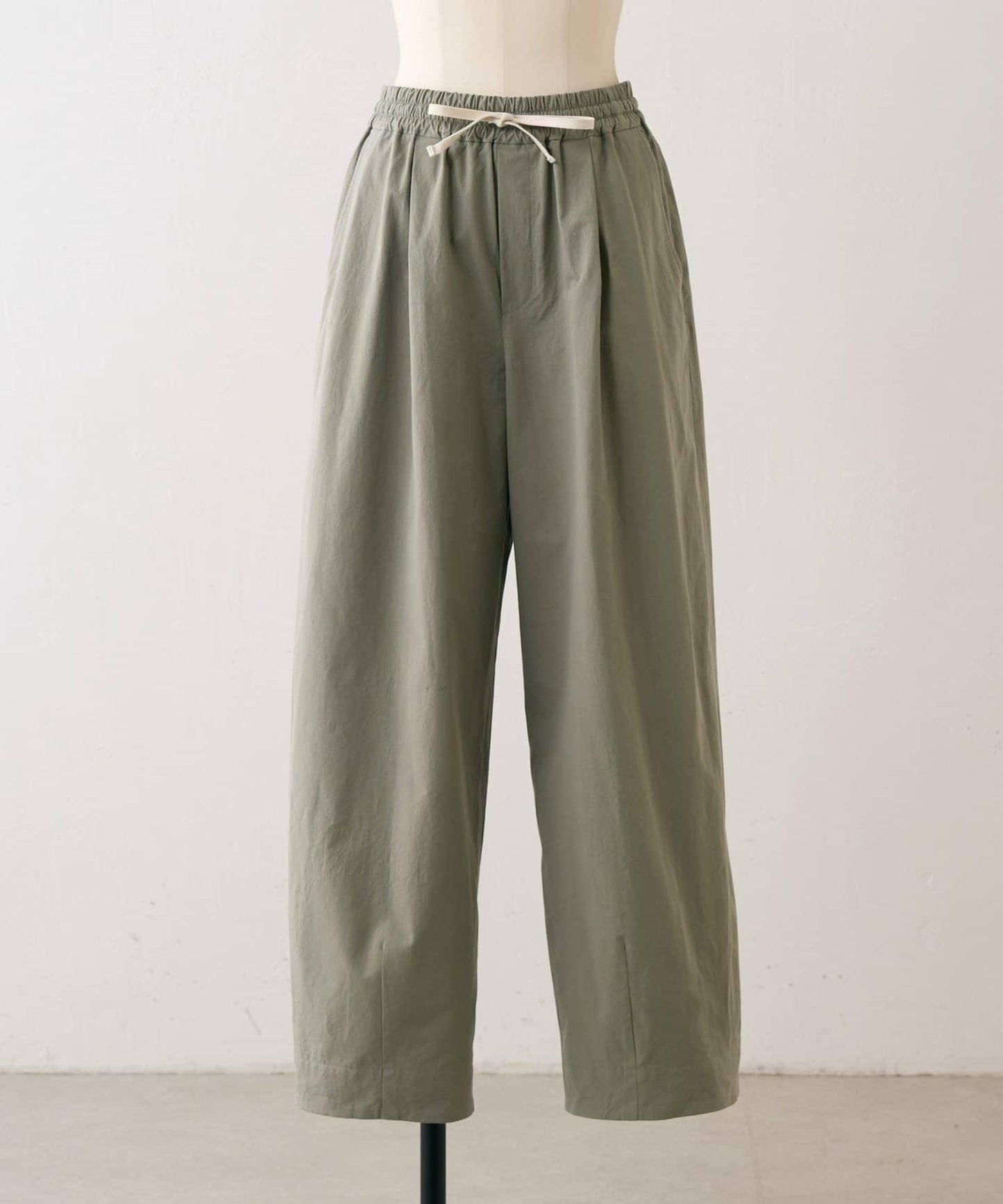 彎刀版型 chino 鬆緊休閒褲