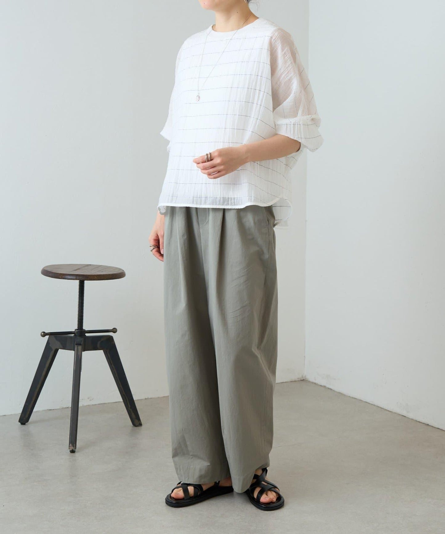 彎刀版型 chino 鬆緊休閒褲