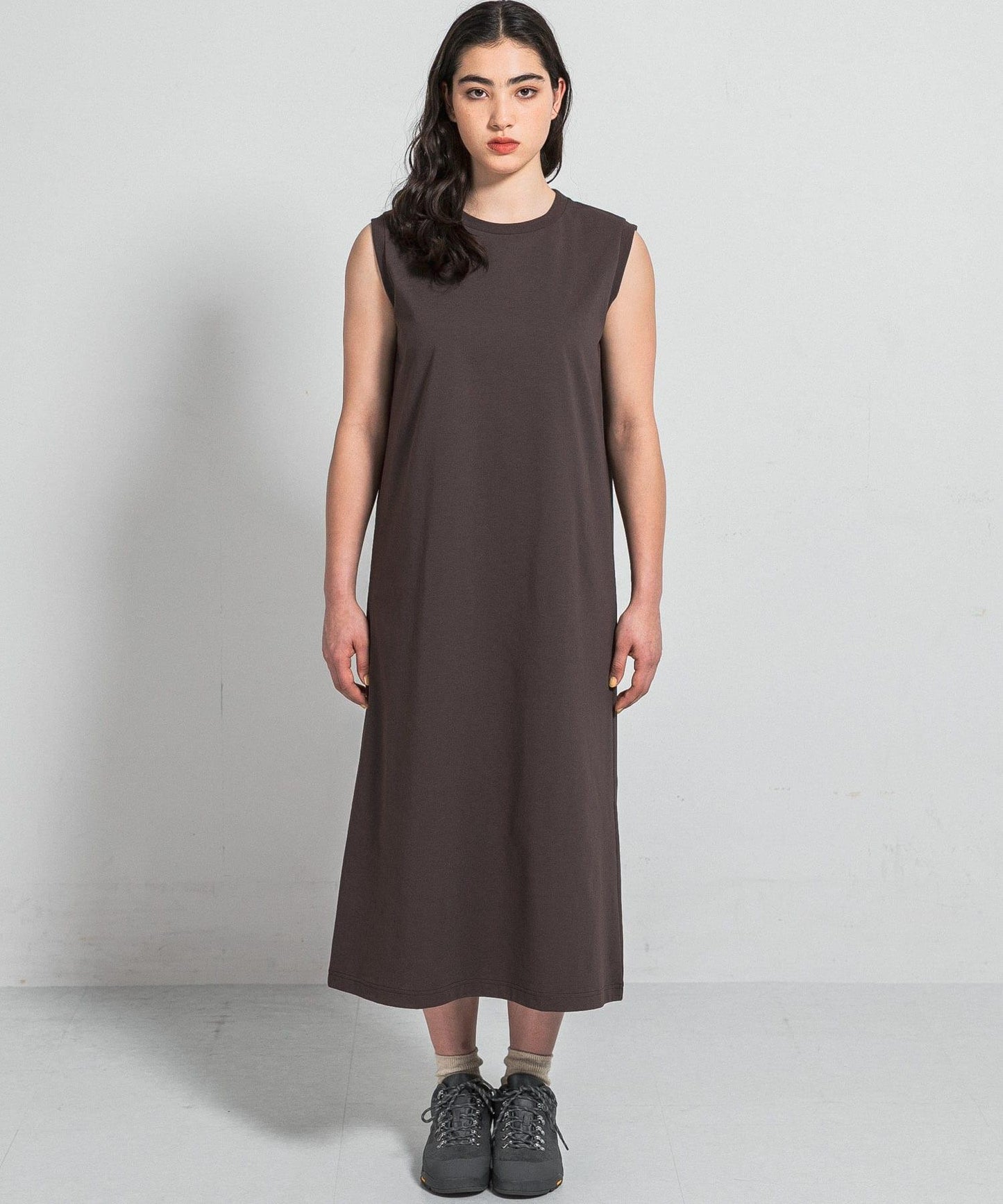 DRY OUT SLEEVLESS ONEPIECE 連衣裙
