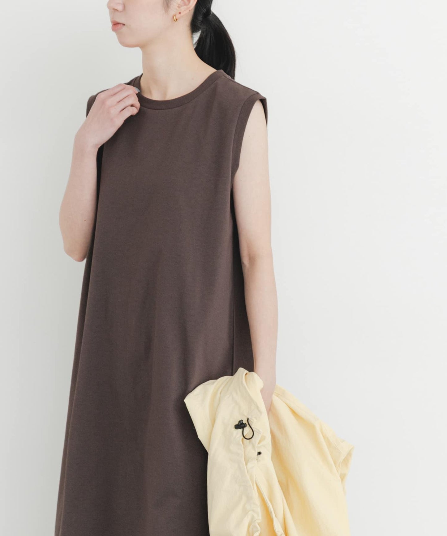 DRY OUT SLEEVLESS ONEPIECE 連衣裙