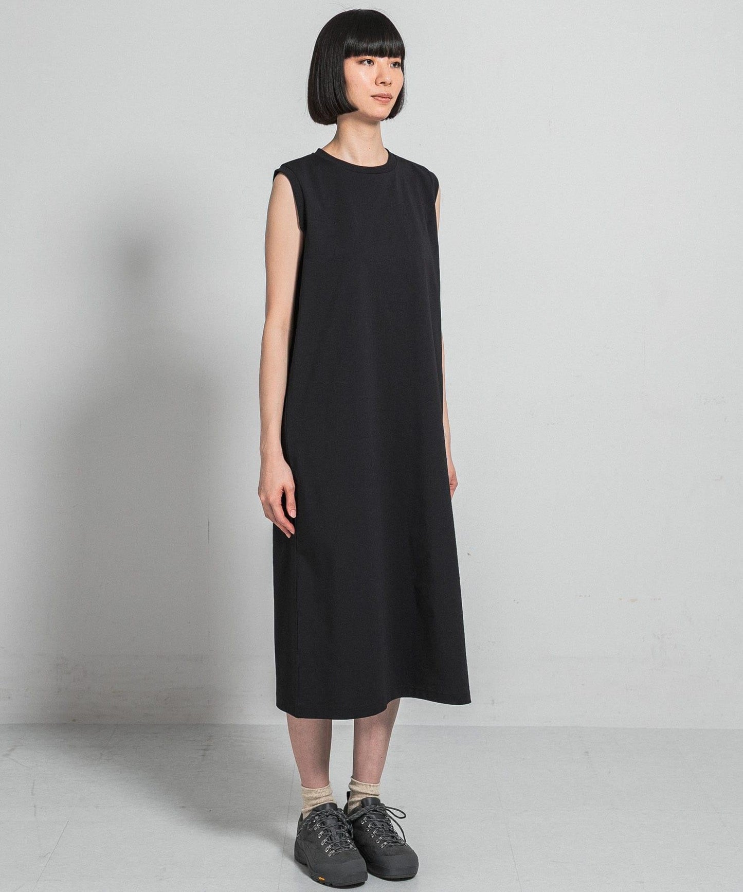 DRY OUT SLEEVLESS ONEPIECE 連衣裙