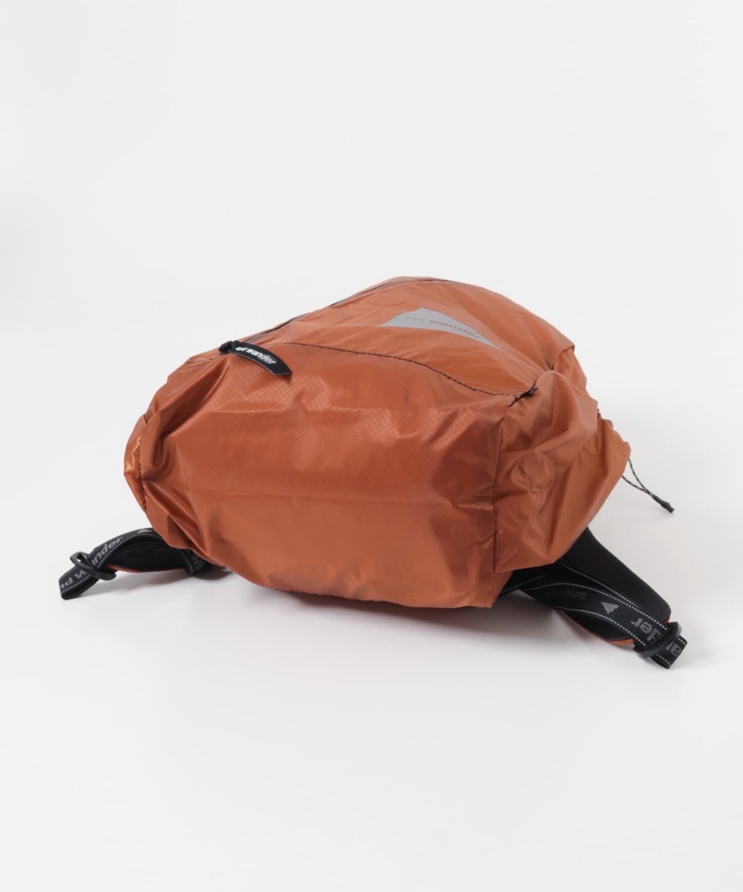 and wander SIL DAYPACK 日用揹包