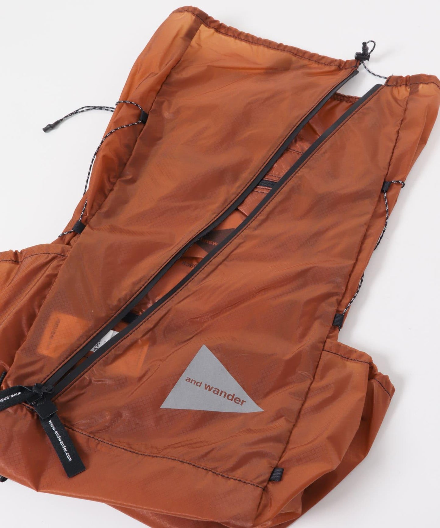 and wander SIL DAYPACK 日用揹包