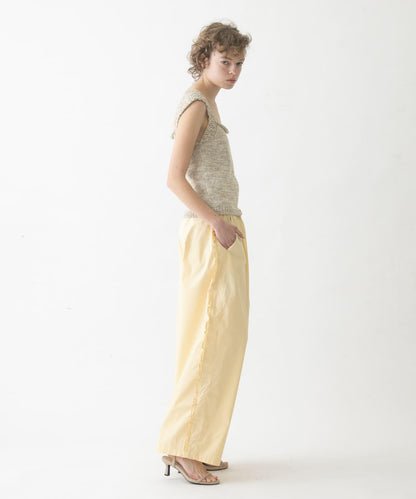 side frill 褲子