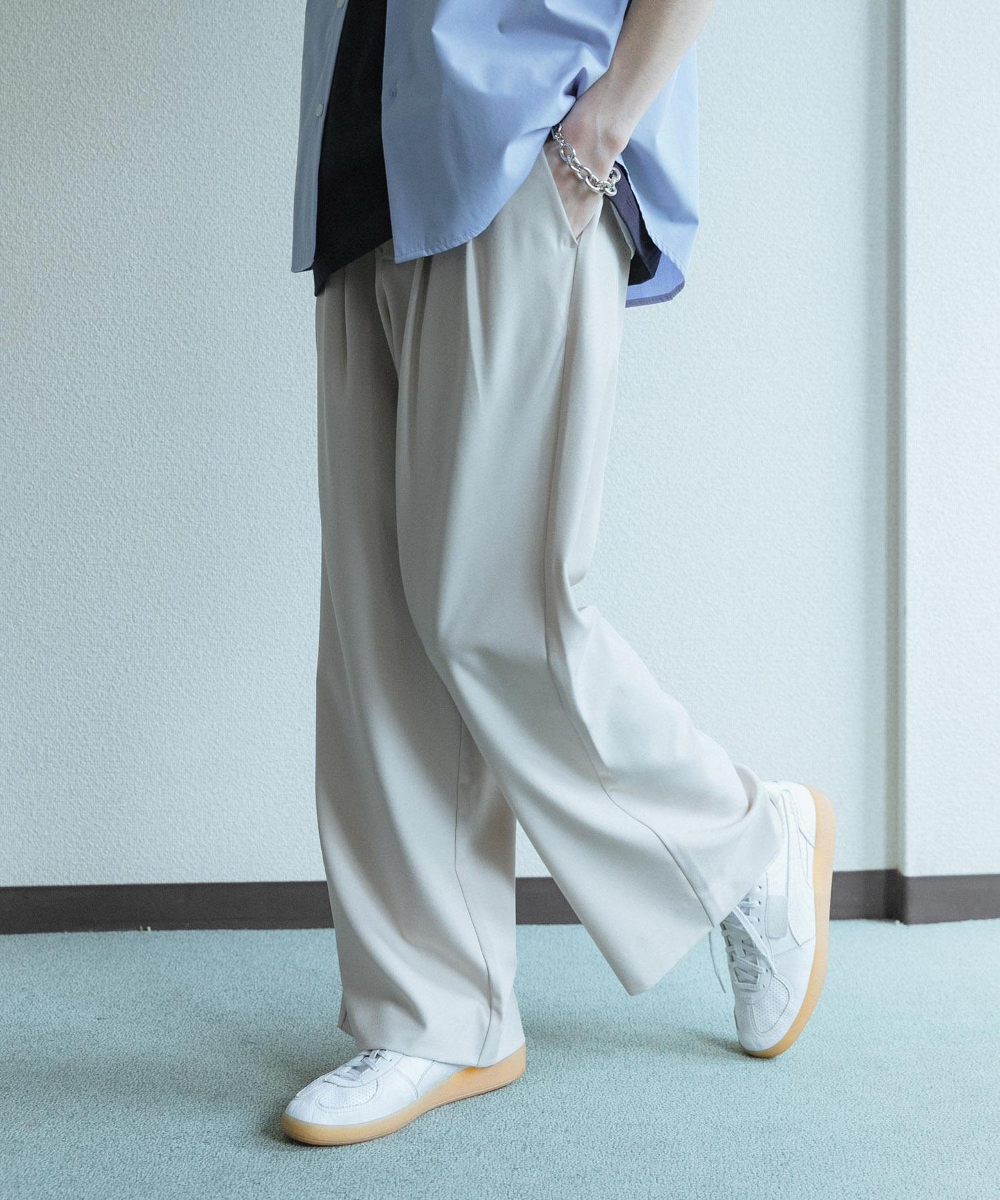 速幹 闊腿 雙褶 乾爽觸感 褲子