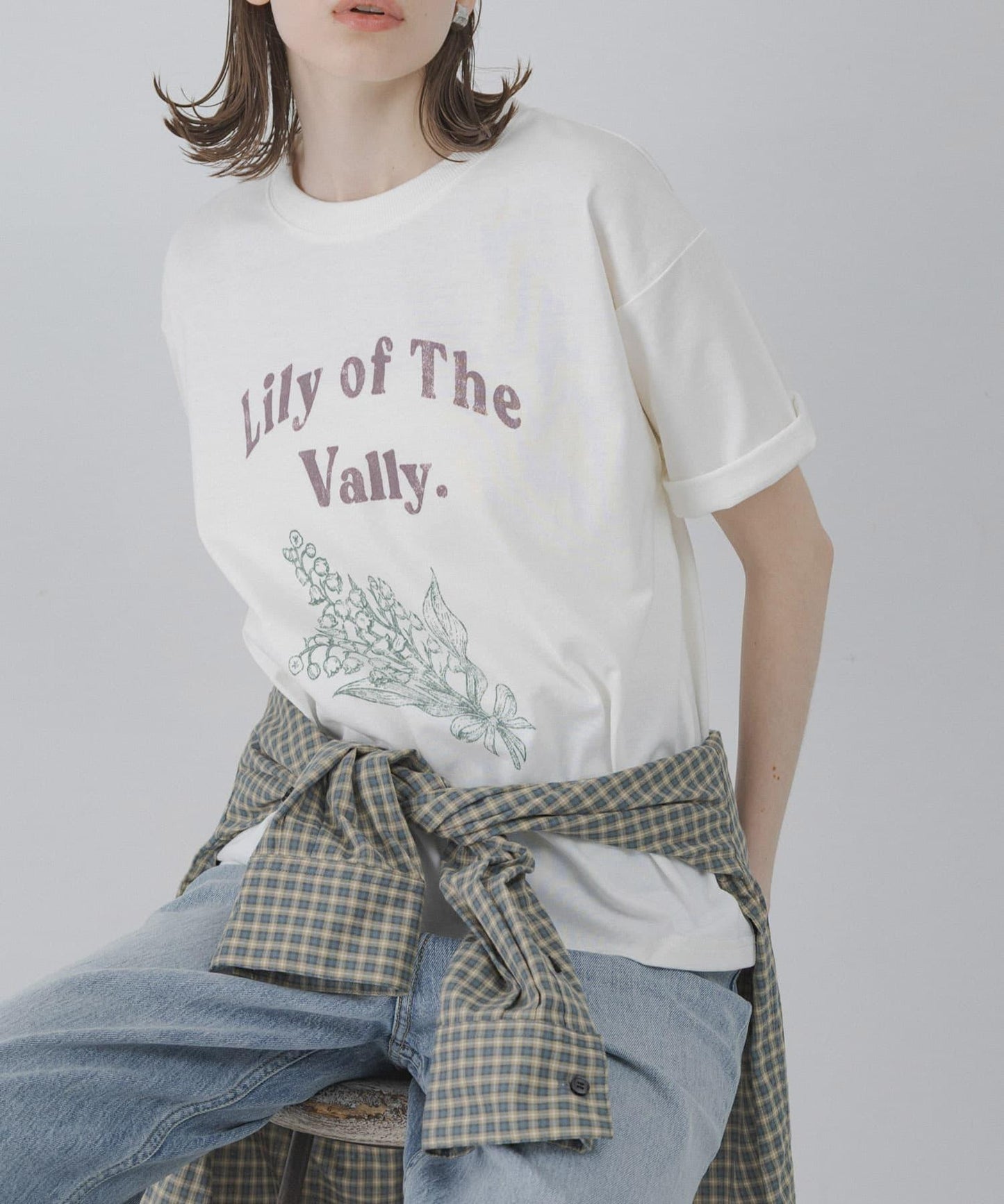 LILY OF THE VALLEY 英文印花 T恤