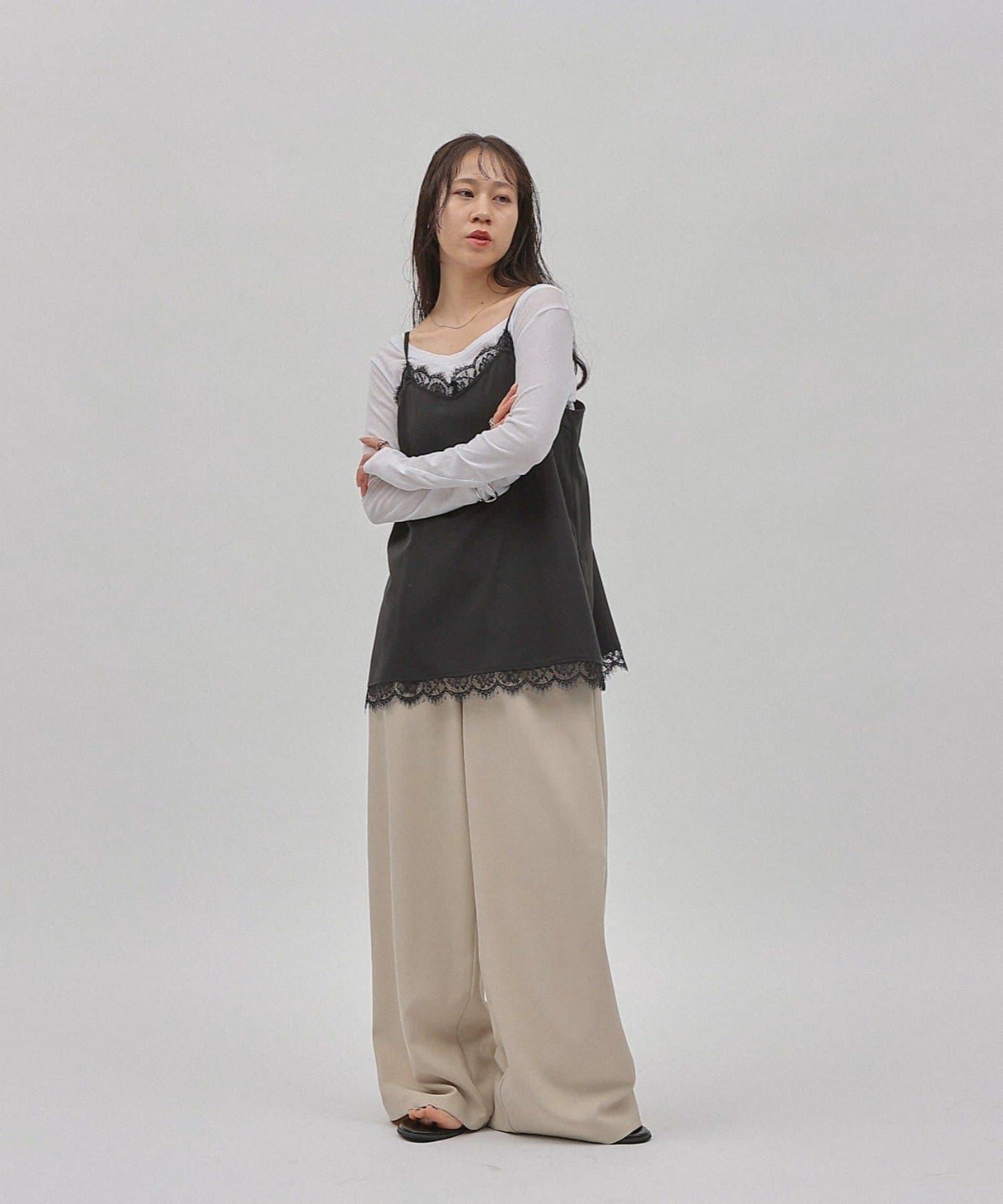 蕾絲拼接吊帶 長版上衣