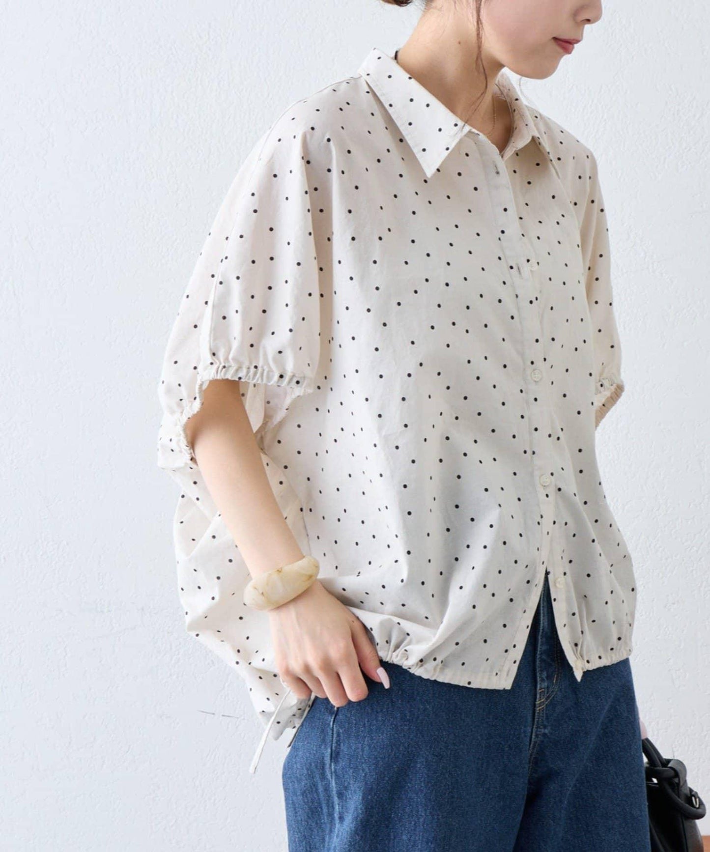 袖部褶皺 下襬蝴蝶結 泡泡版型 棉麻襯衫