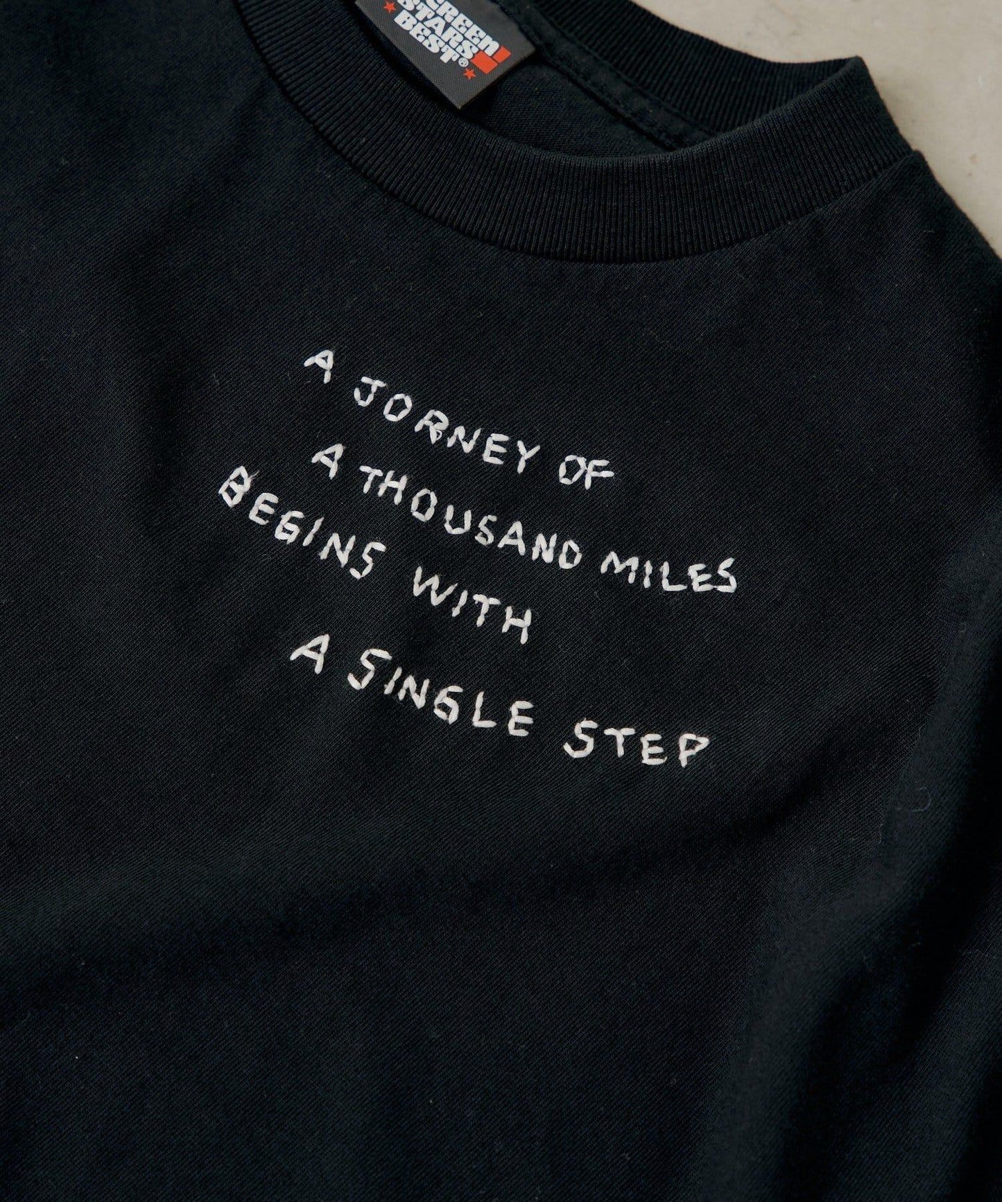 雙尺碼款 JOURNEY EMBROIDERY TEE