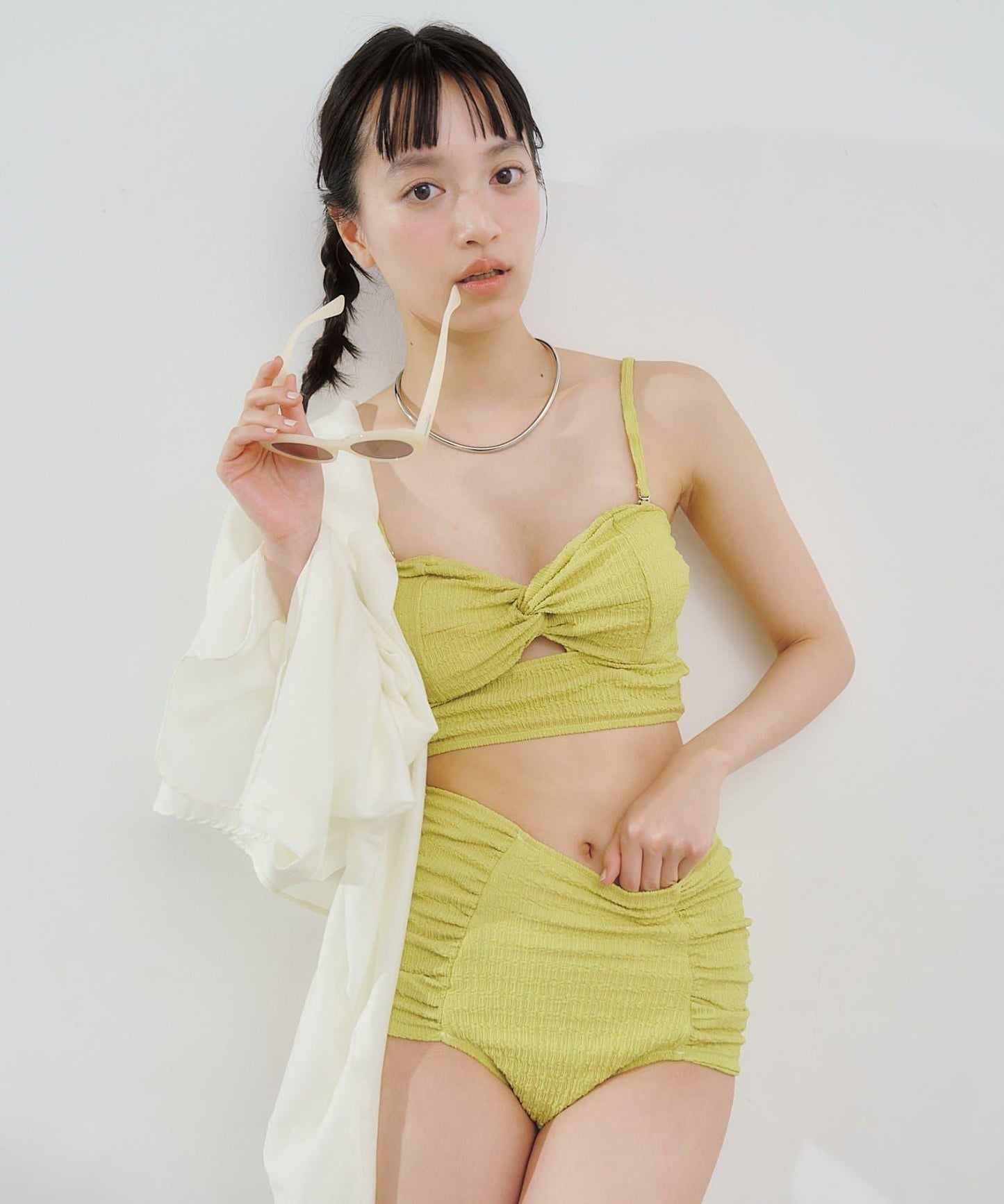 扭結設計泳裝 網絡