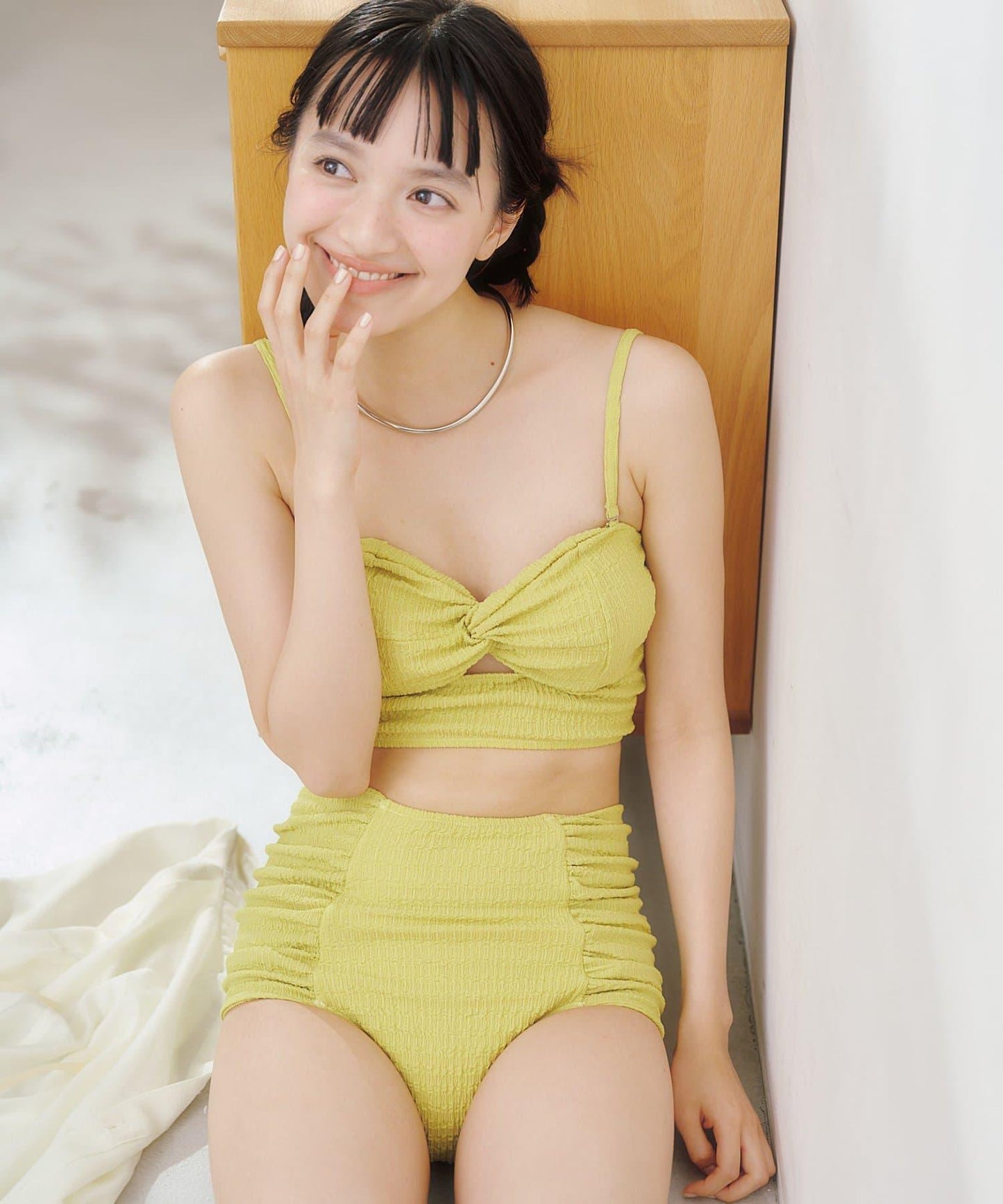 扭結設計泳裝 網絡