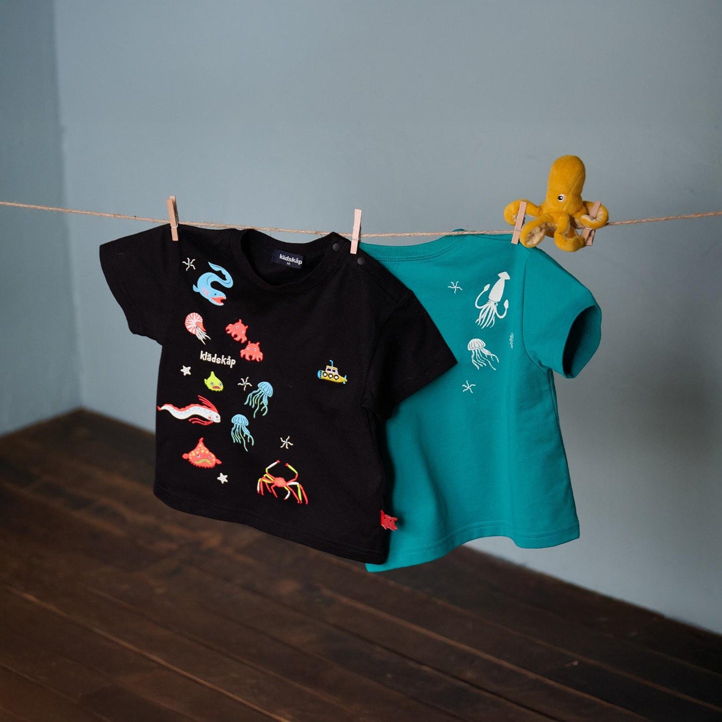 蓄光深海魚刺繡短袖T恤