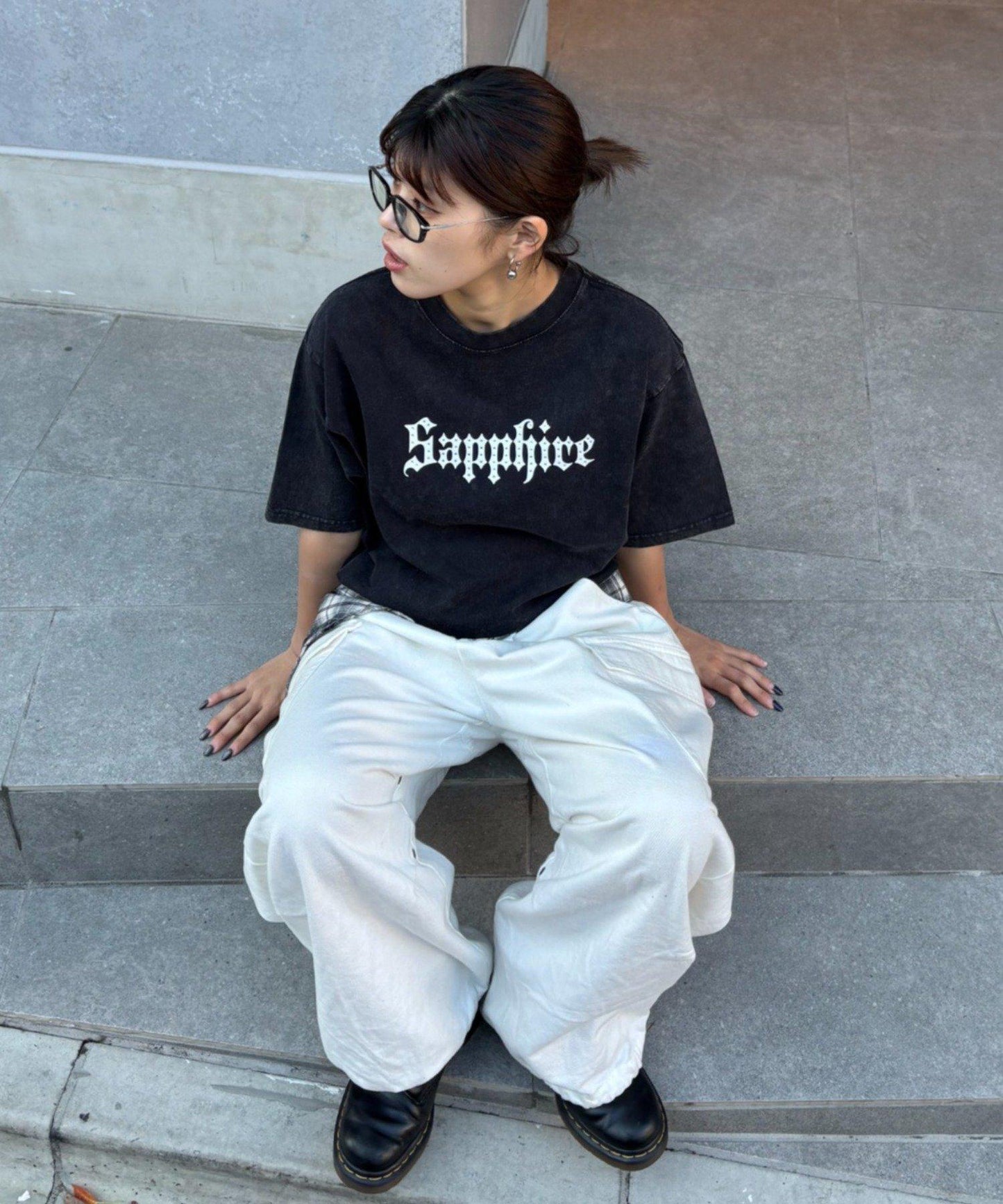 UNISEX SAPPFIRE 閃亮水鑽 T恤（線上限定）