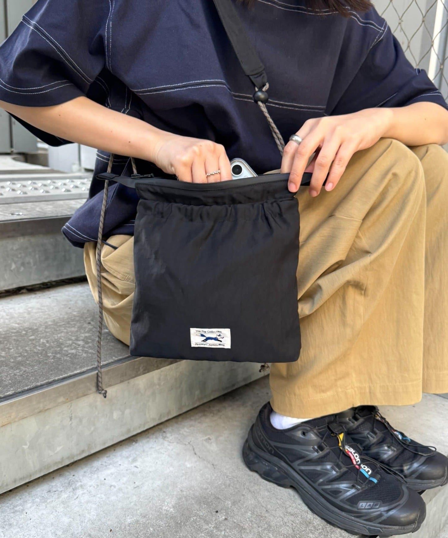 UNISEX FOX專屬款 方形尼龍斜挎包