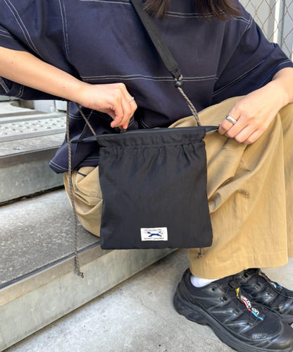 UNISEX FOX專屬款 方形尼龍斜挎包