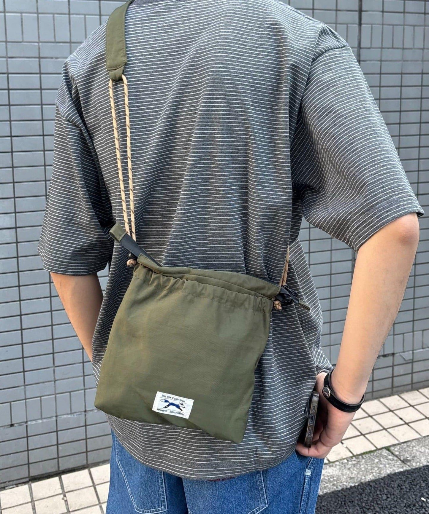 UNISEX FOX專屬款 方形尼龍斜挎包