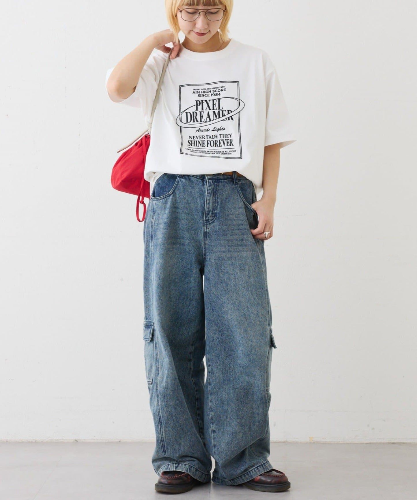 UNISEX 大碼可選 全刺繡方形Logo T恤