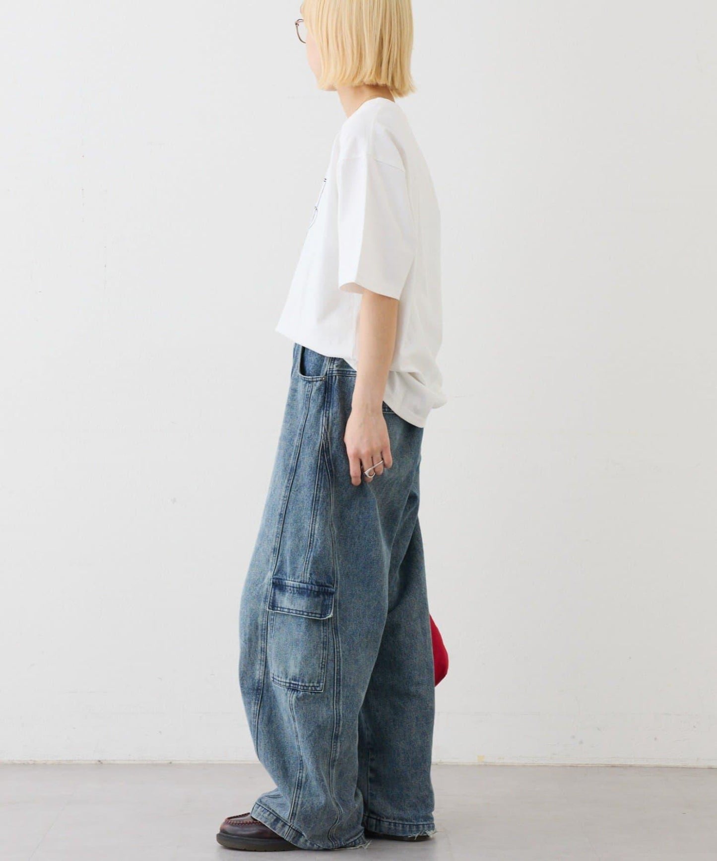 UNISEX 大碼可選 全刺繡方形Logo T恤