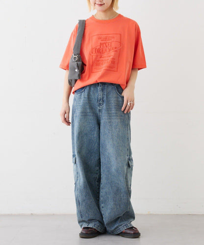 UNISEX 大碼可選 全刺繡方形Logo T恤