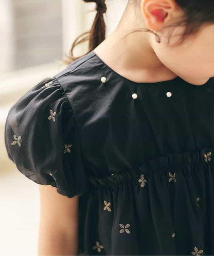 珍珠亮片刺繡連衣裙