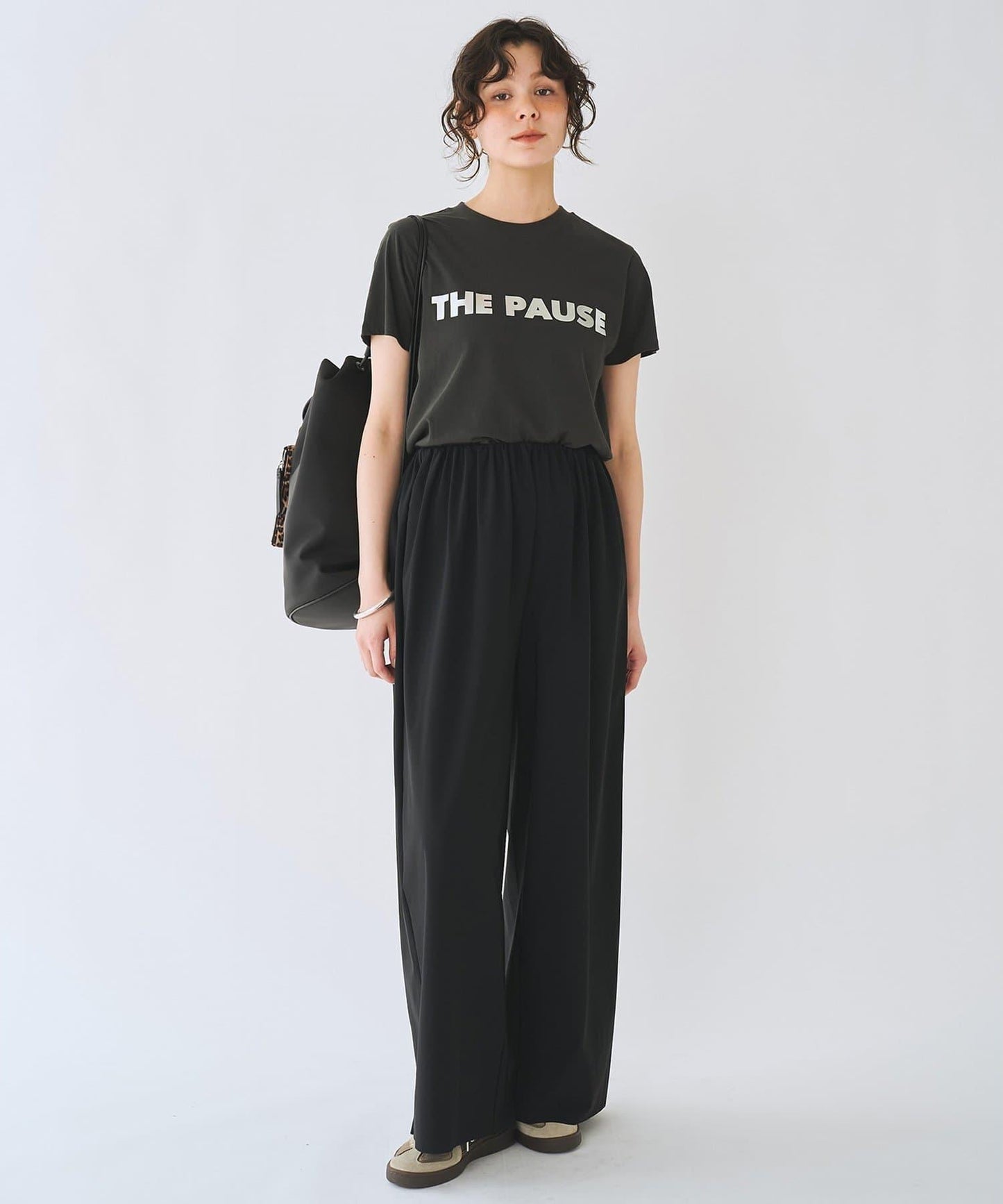 金屬感設計 THE PAUSE T恤