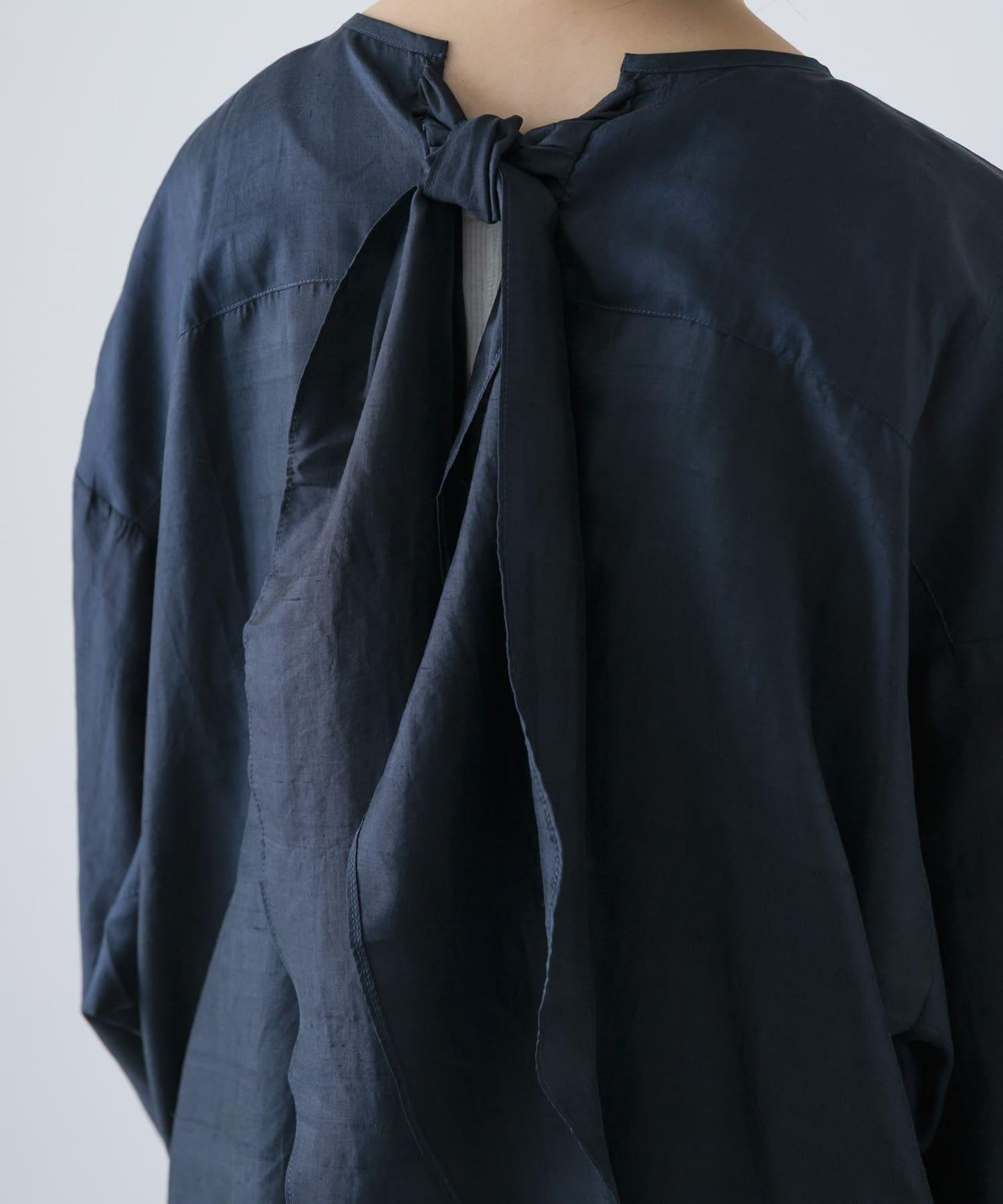 BUNON RIBBON BIG BLOUSE 襯衫
