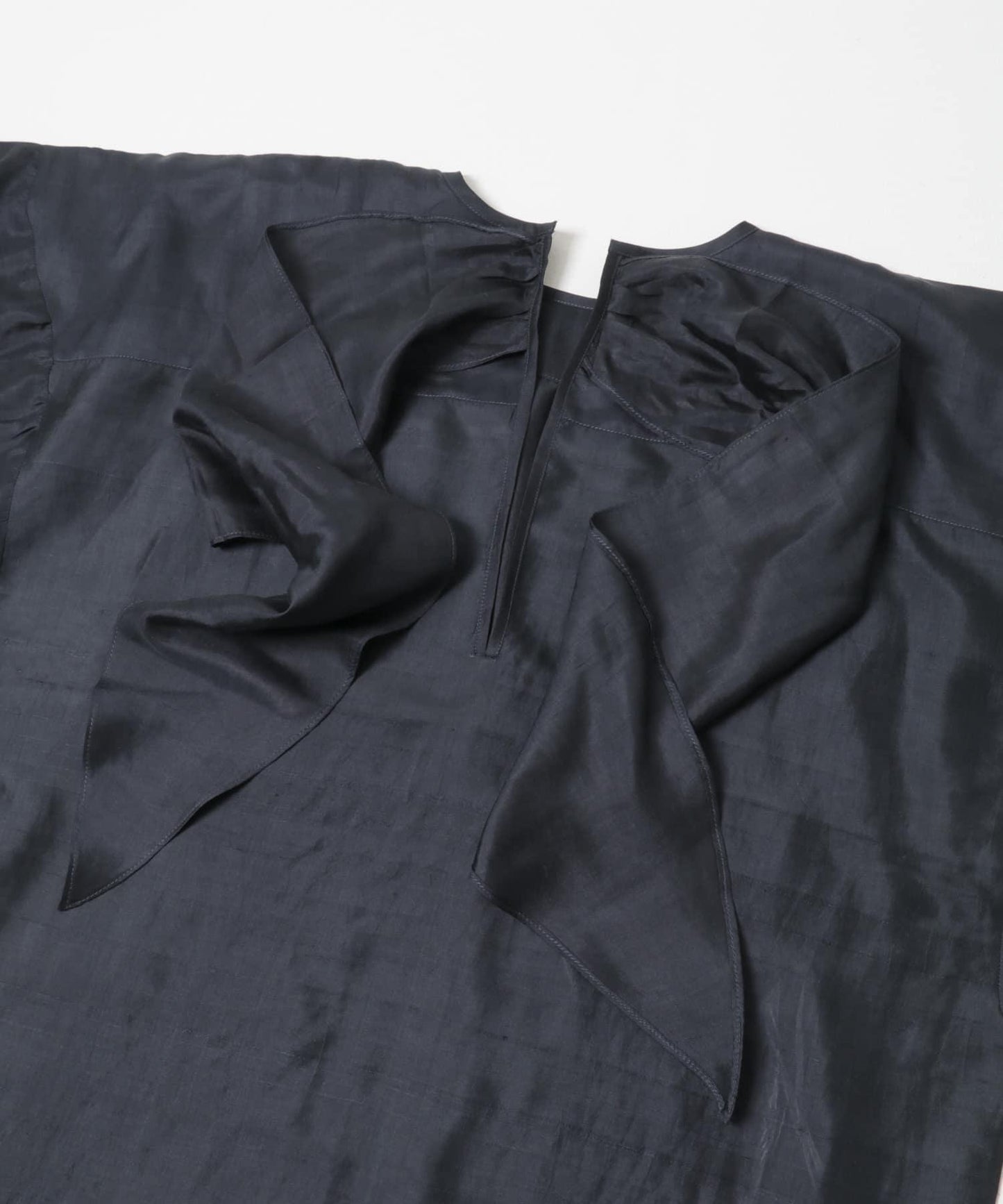 BUNON RIBBON BIG BLOUSE 襯衫