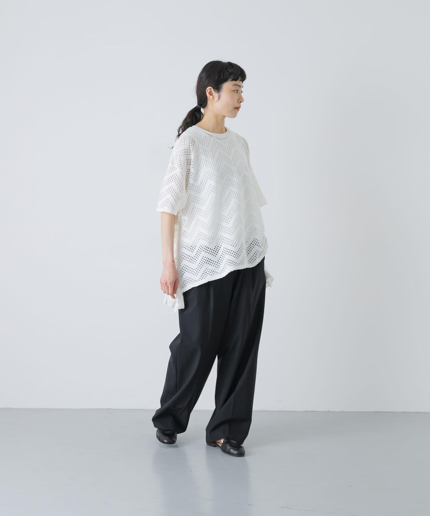 unfil PATTERN MESH RUFFLED 圖案網紗荷葉邊 T恤