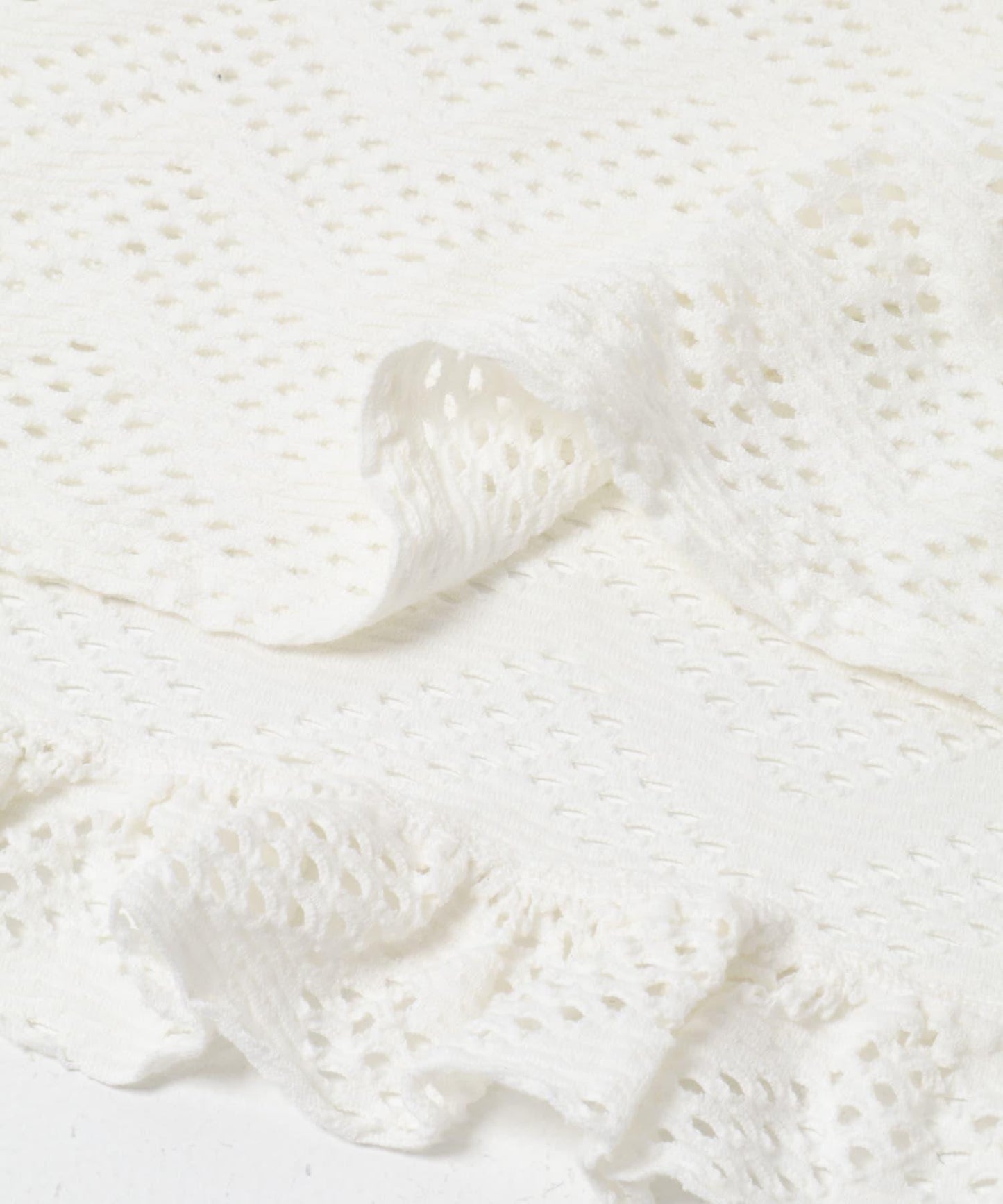 unfil PATTERN MESH RUFFLED 圖案網紗荷葉邊 T恤