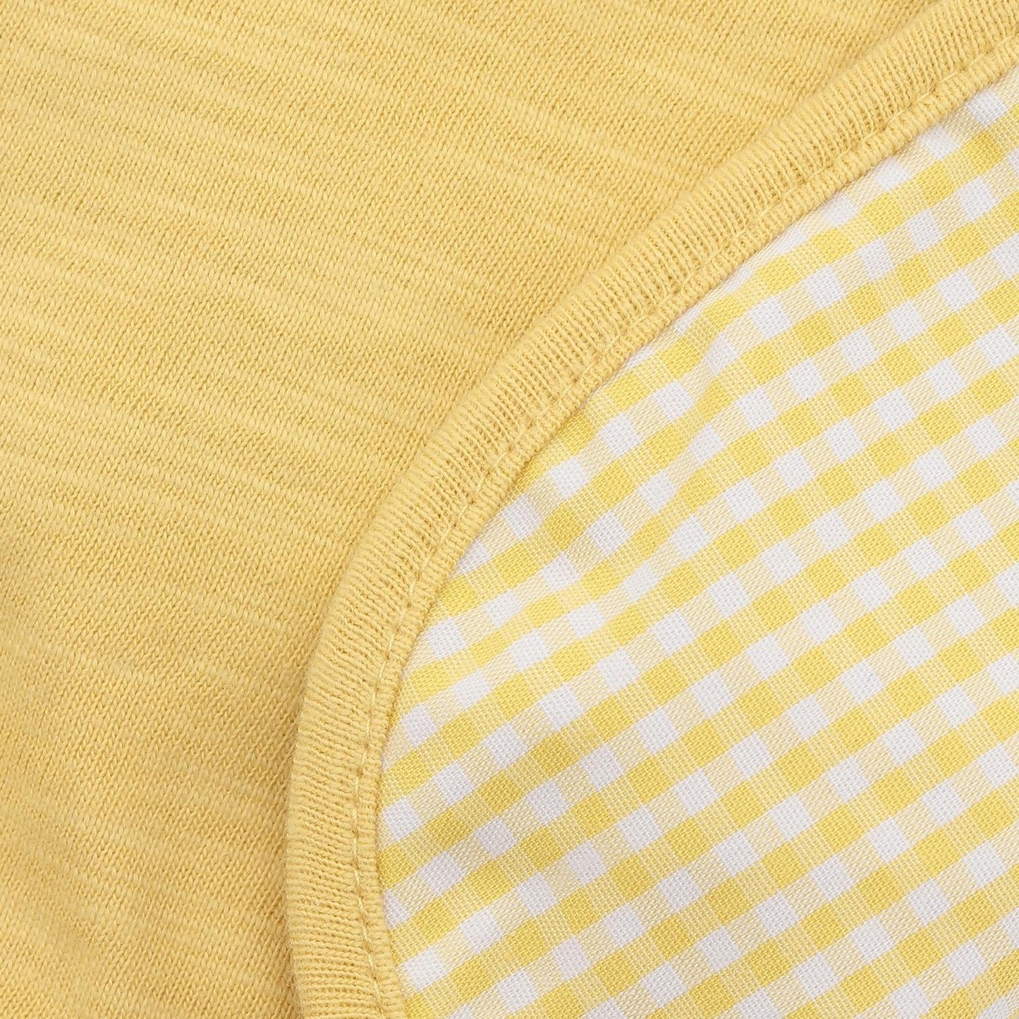 刺繡圍兜