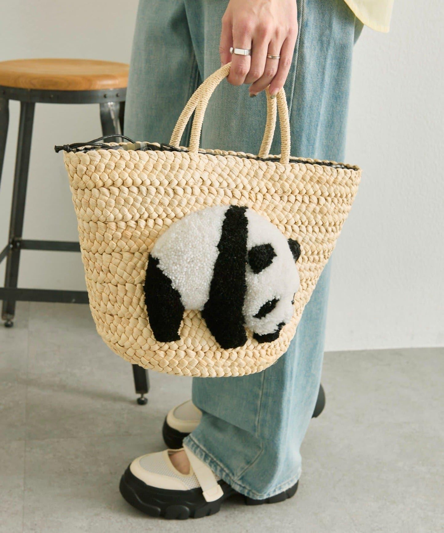 《リバイバル/アニマル》 角色籃包