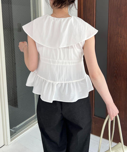 新色粉色 荷葉領設計 襯衫