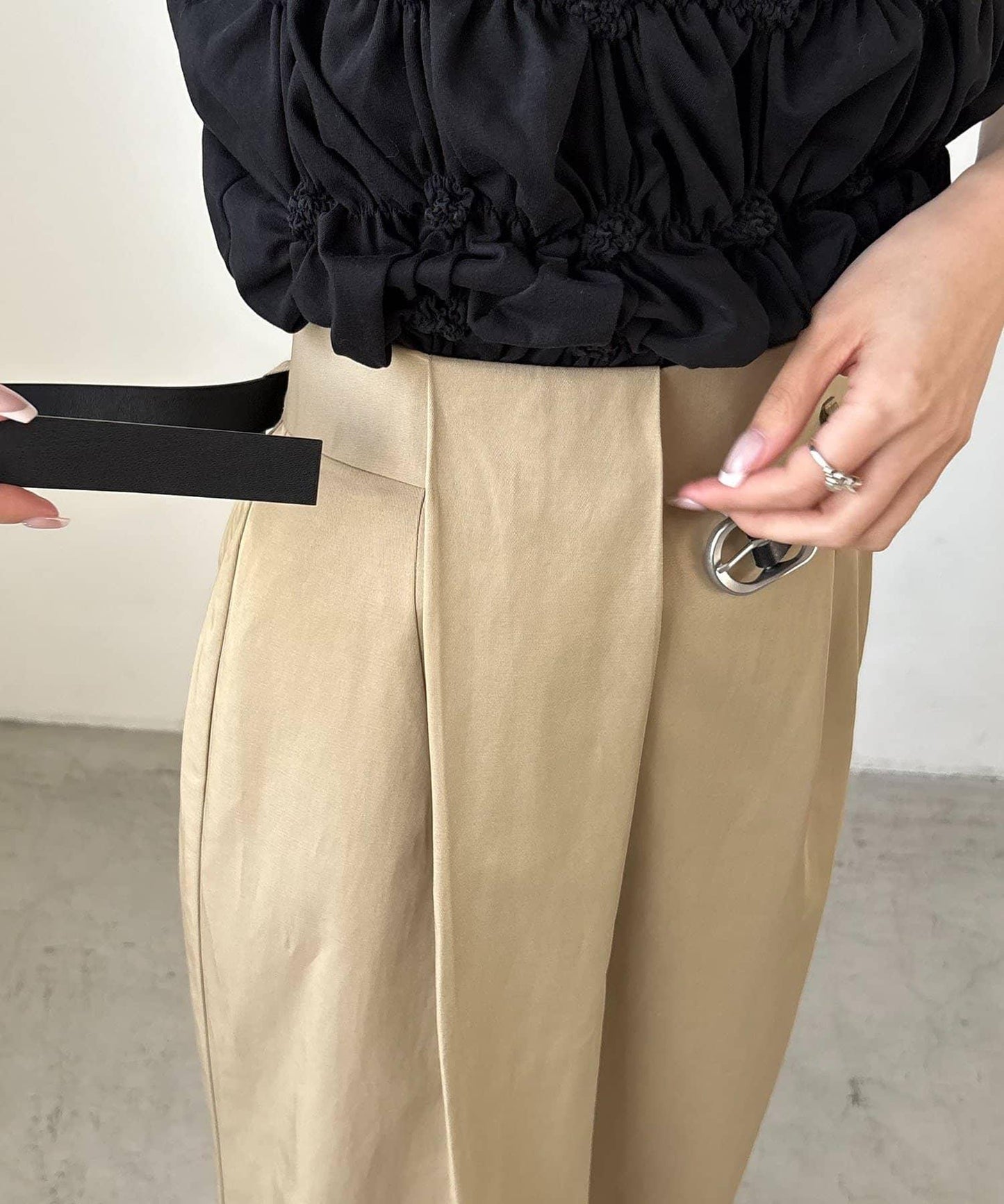 有小個子尺碼 不對稱褶皺腰帶 半身裙