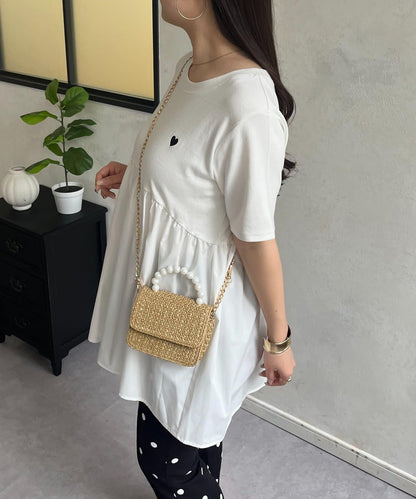 心形刺繡荷葉擺T恤