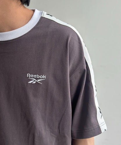 Reebok 肩線設計T恤