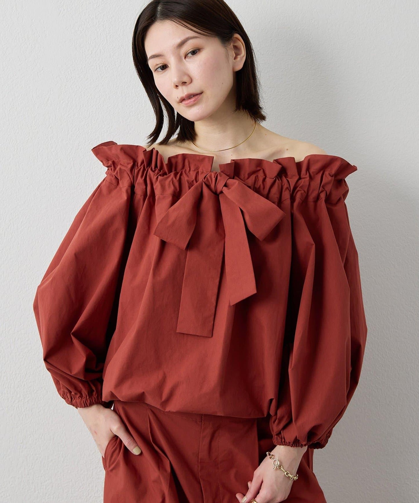 棉質高密褶皺女襯衫