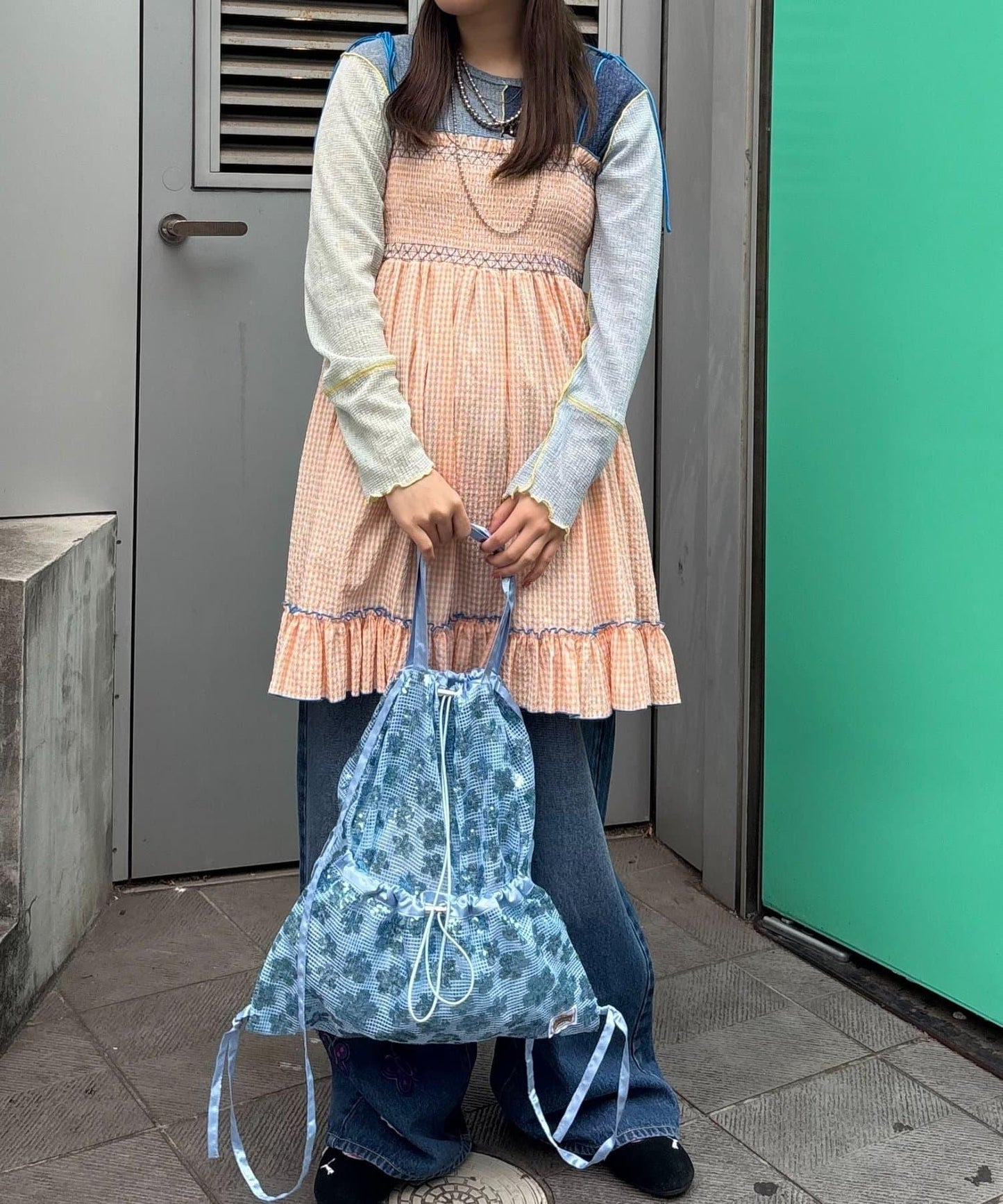 亮片抽繩束口包
