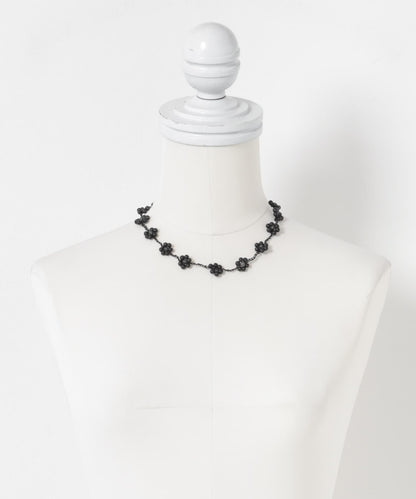 PROTCOL FLOWER NECKLACE